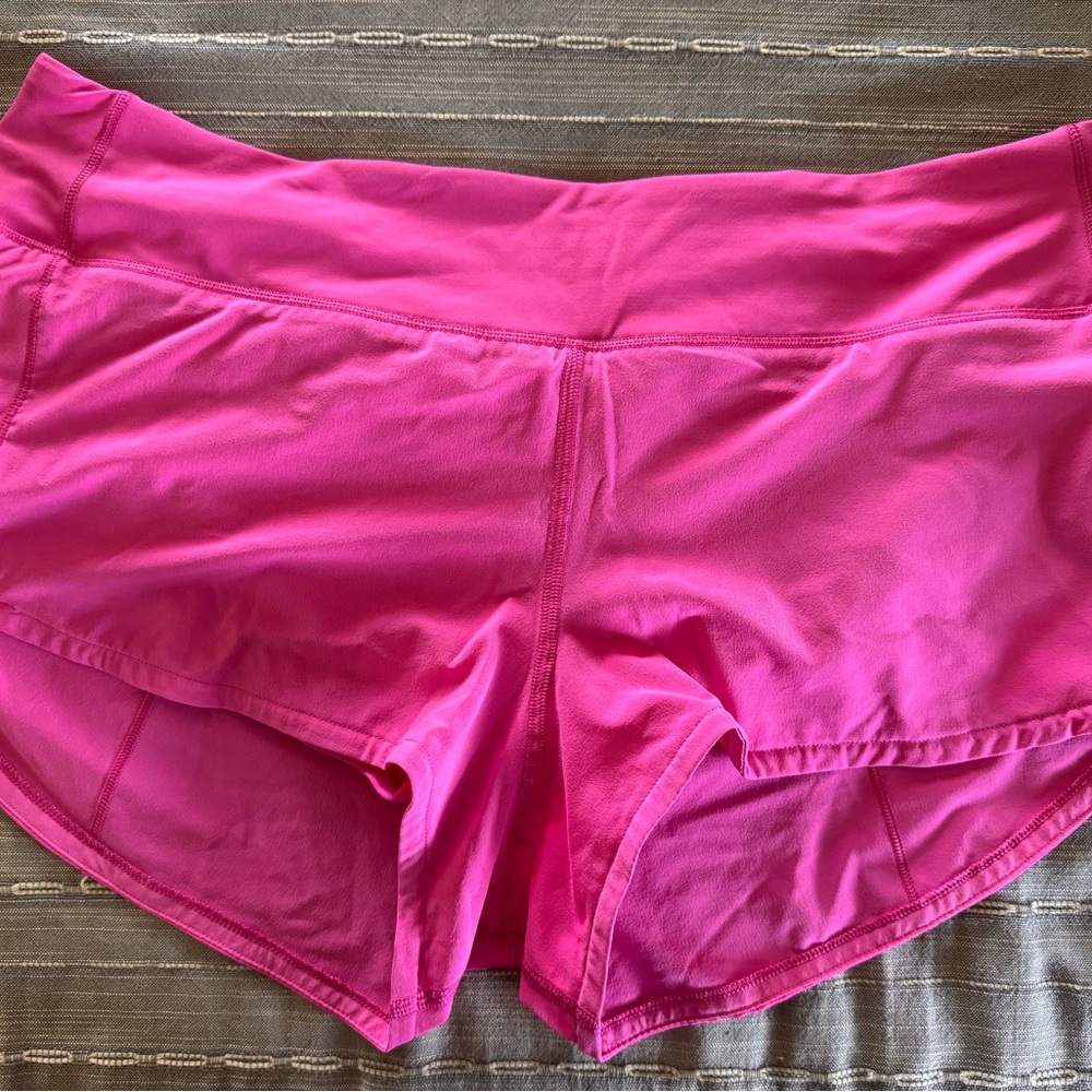 lululemon Speed Up Low-Rise Lined Short 2.5" Sonic Pink 10 - Picture 5 of 11